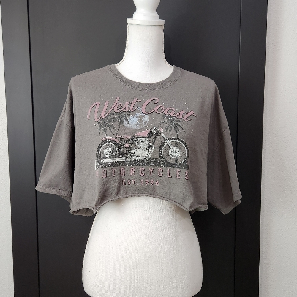Social Scene West Coast Motorcycles Crop Top | SIZE L